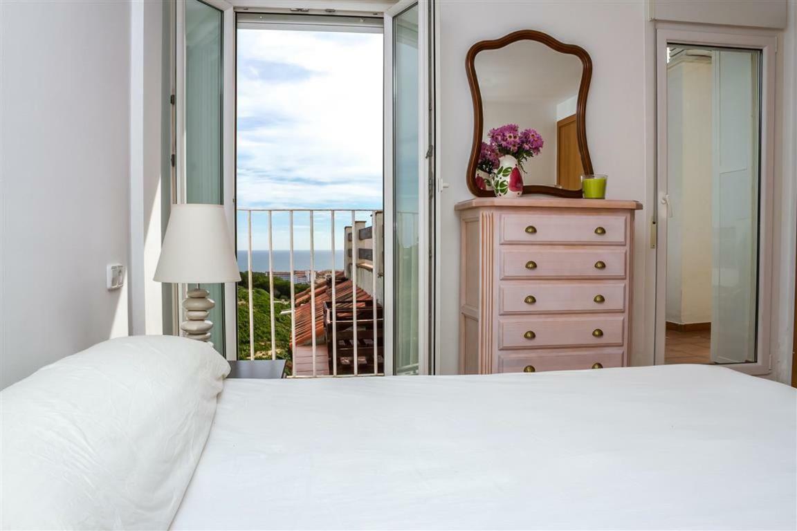 Duplex Vistas Al Mar En La Duquesa Apartment Manilva Ngoại thất bức ảnh