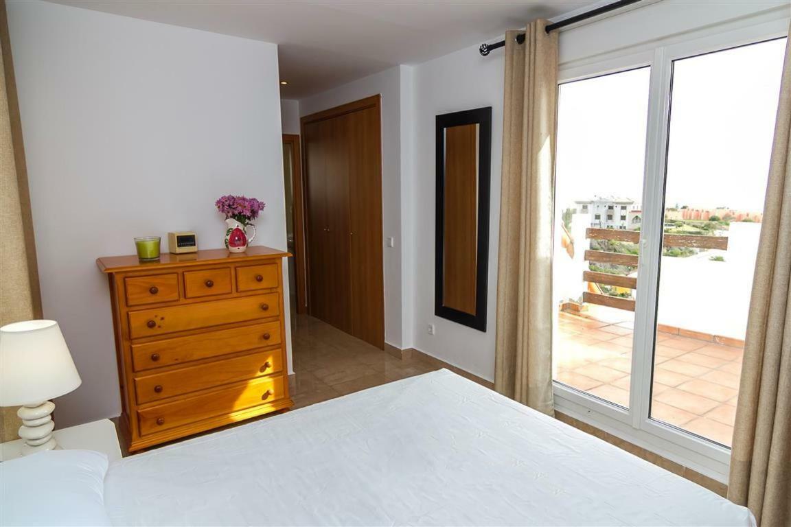 Duplex Vistas Al Mar En La Duquesa Apartment Manilva Ngoại thất bức ảnh