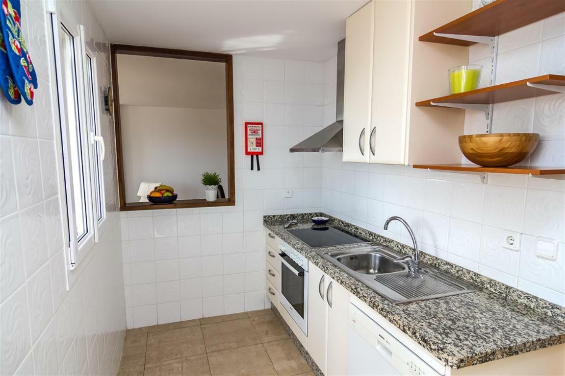 Duplex Vistas Al Mar En La Duquesa Apartment Manilva Ngoại thất bức ảnh